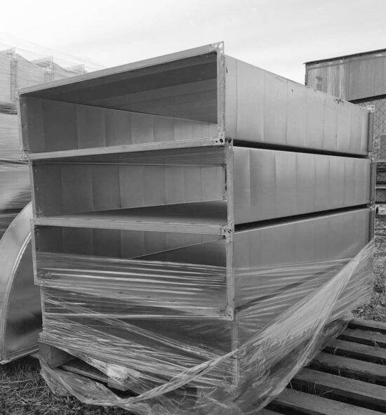 Rectangular ventilation duct 800 × 200 mm (8 pcs available)